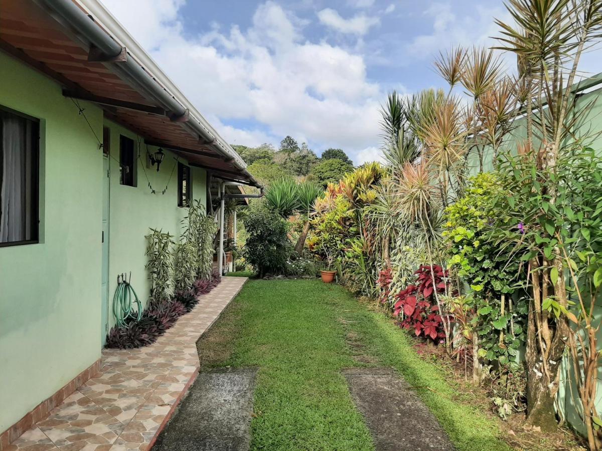 Marita'S Bed And Breakfast Nuevo Arenal Εξωτερικό φωτογραφία